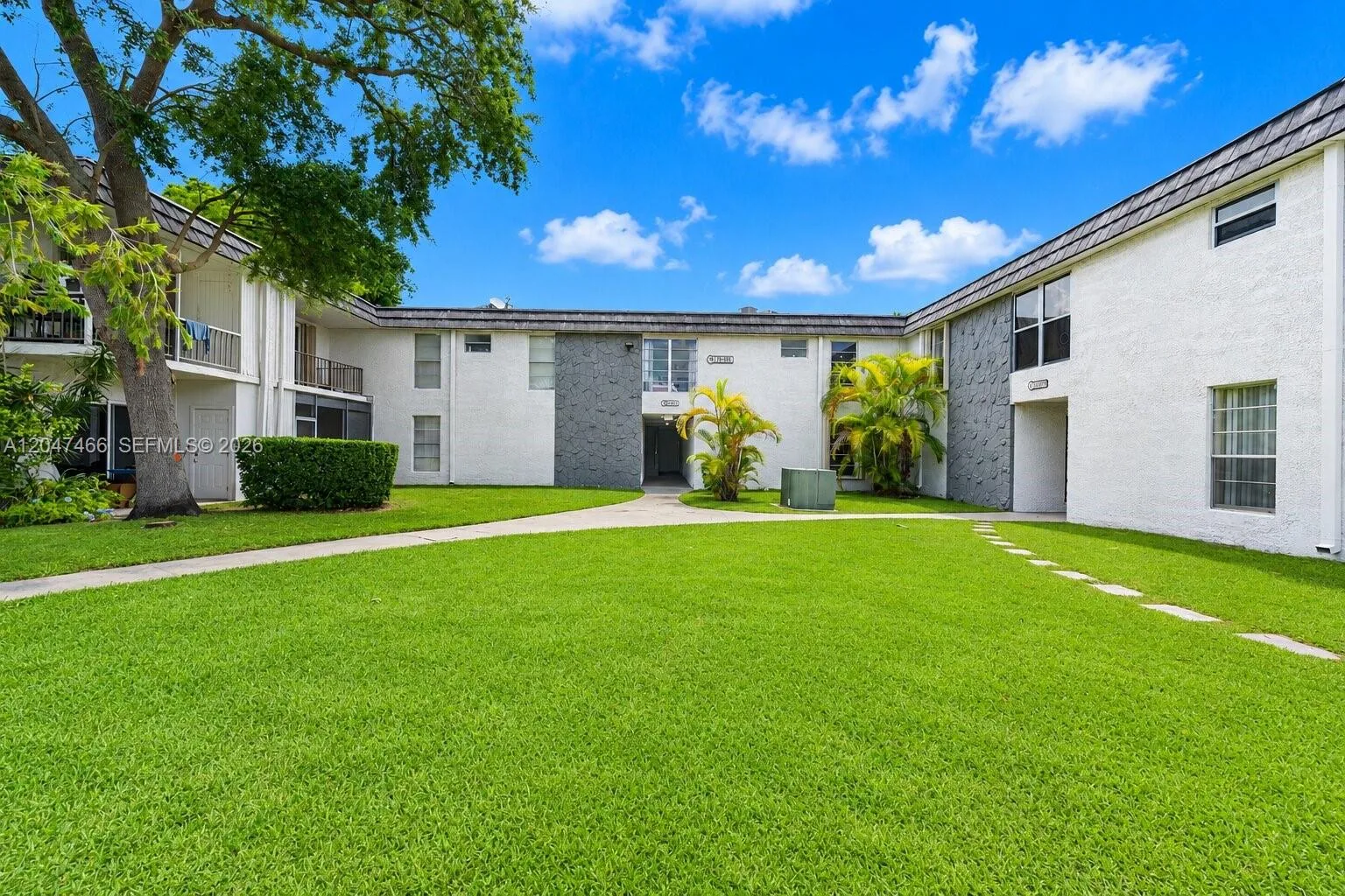 10381 N Kendall Dr # M8, Miami, FL 33176 photo 4