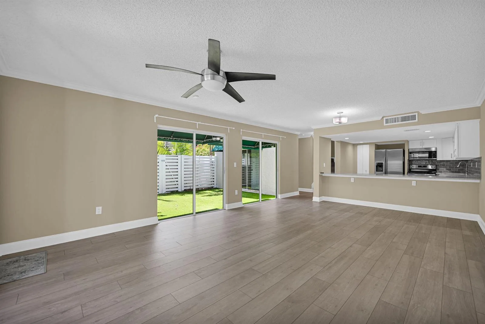 544 NW 98TH Avenue, Plantation, FL 33324 photo 11