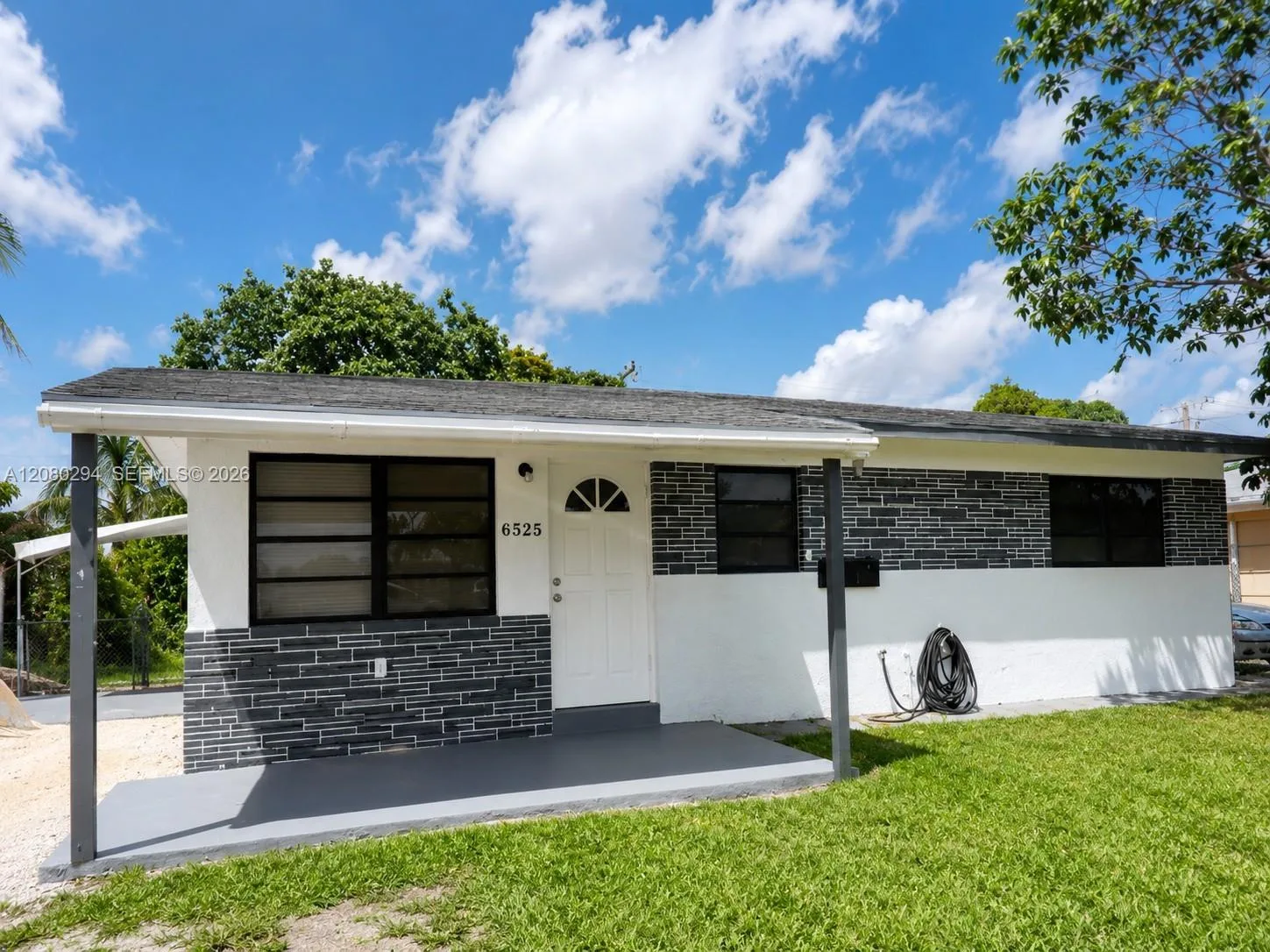 6525 SW 25th St, Miramar, FL 33023 photo 2