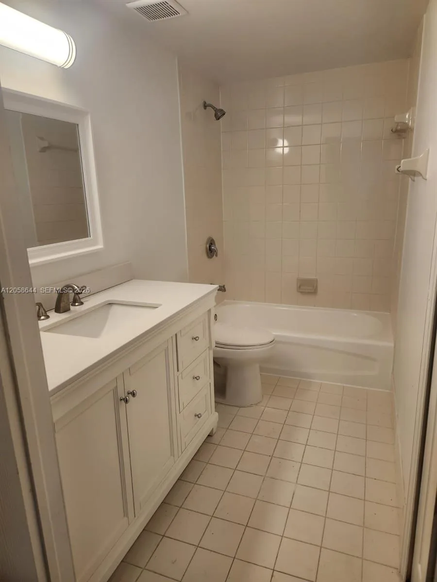7085 Nova Dr # 102, Davie, FL 33317 photo 12