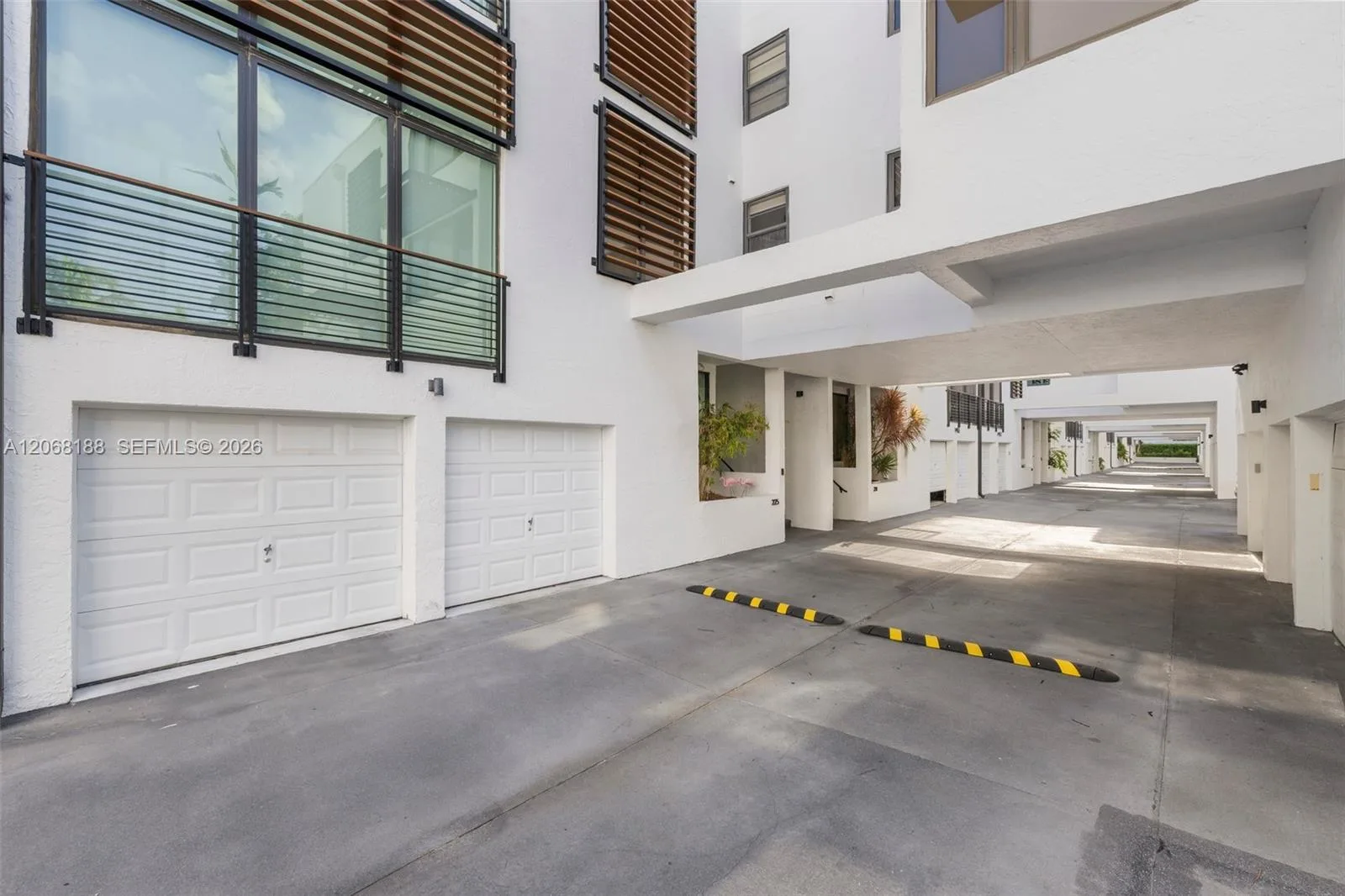 225 E Enid Dr # 44, Key Biscayne, FL 33149 photo 2