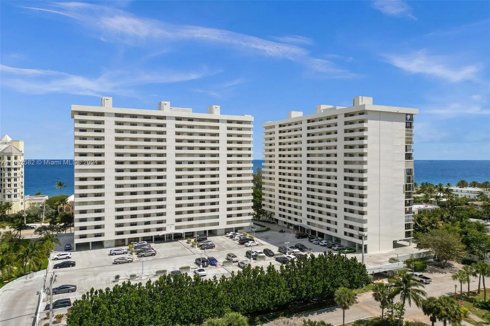 Shore Club Towers – photo 28