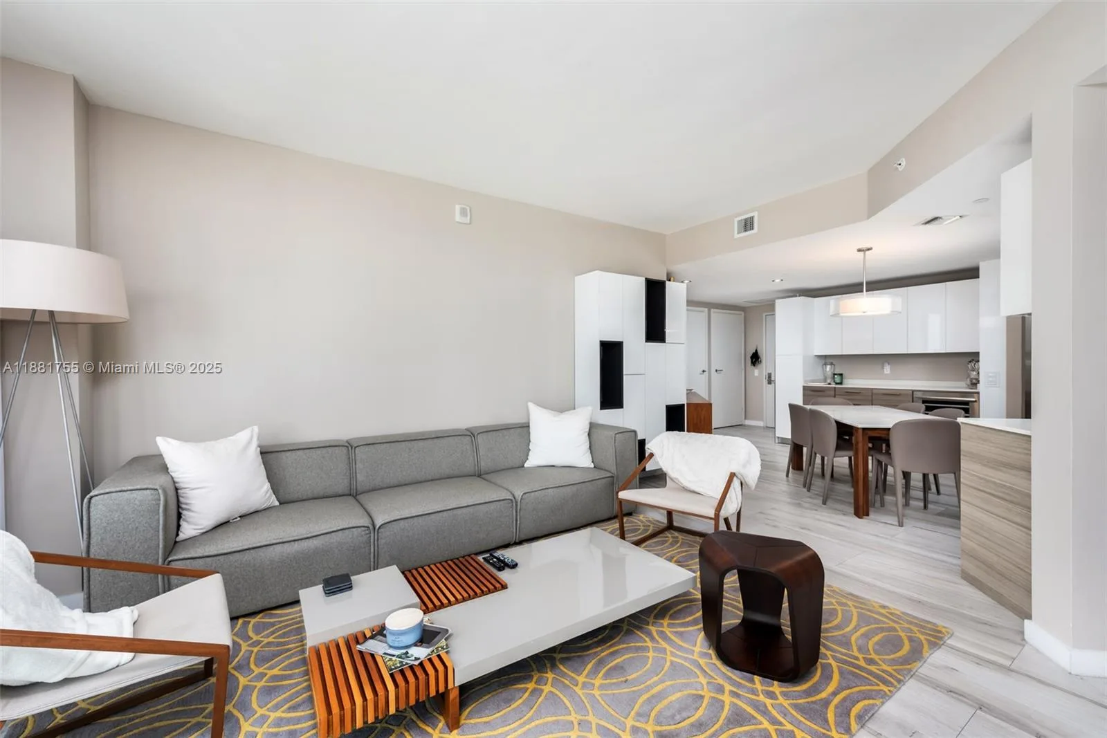 1300 Brickell Bay Dr # 1702, Miami, FL 33131 photo 3