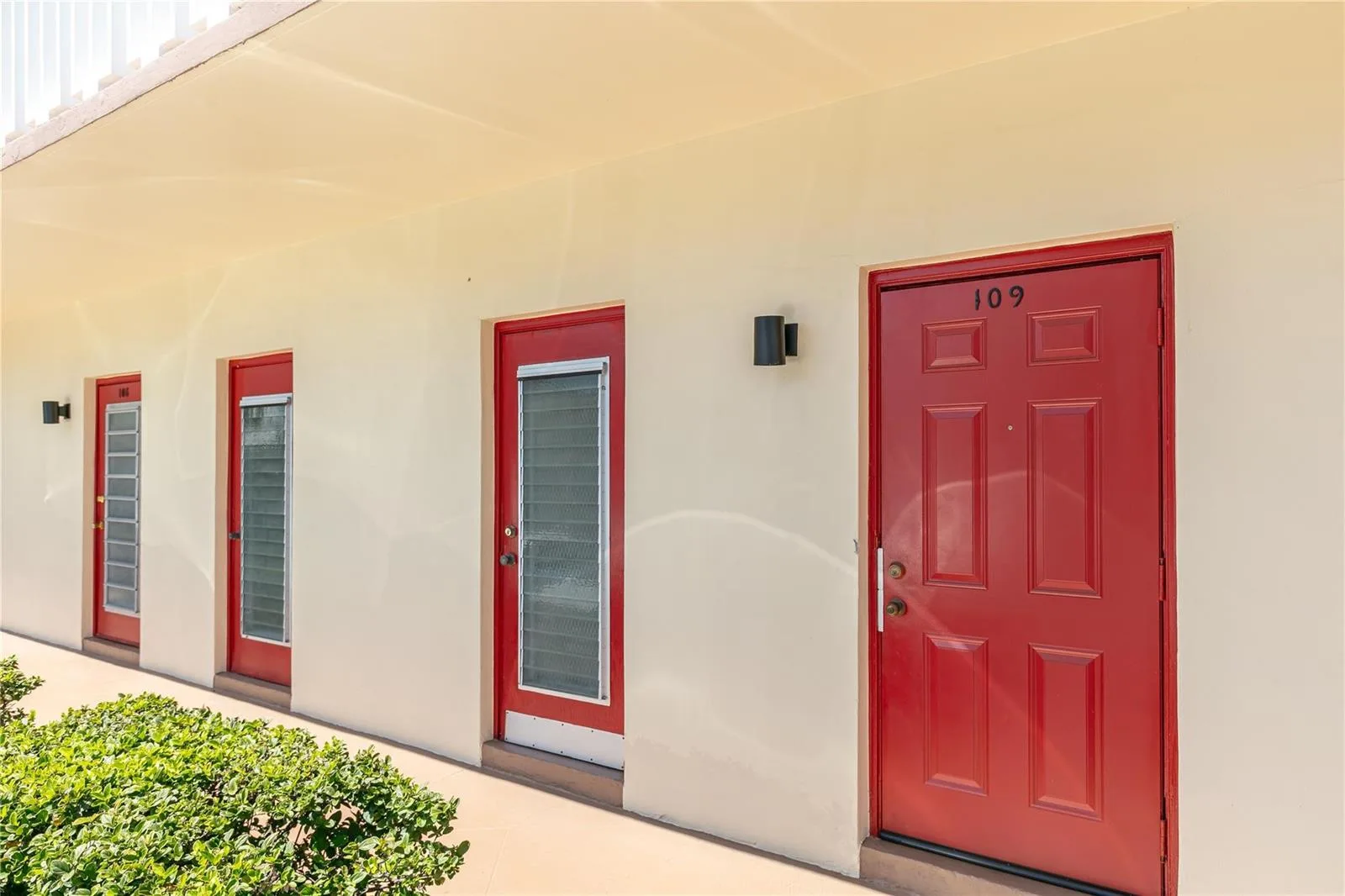 4411 NW 16TH Street # F109, Lauderhill, FL 33313