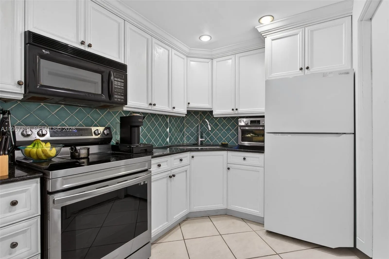 9 NE 19th Ct # 104C, Wilton Manors, FL 33305 photo 7