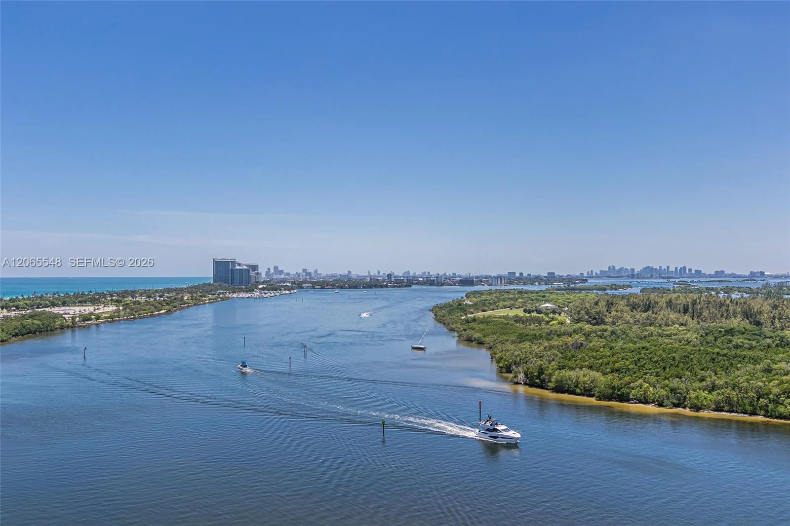 300 Bayview Dr # 1914, Sunny Isles Beach, FL 33160