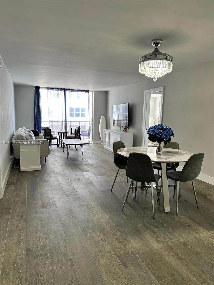 6039 Collins Ave # 623, Miami Beach, FL 33140