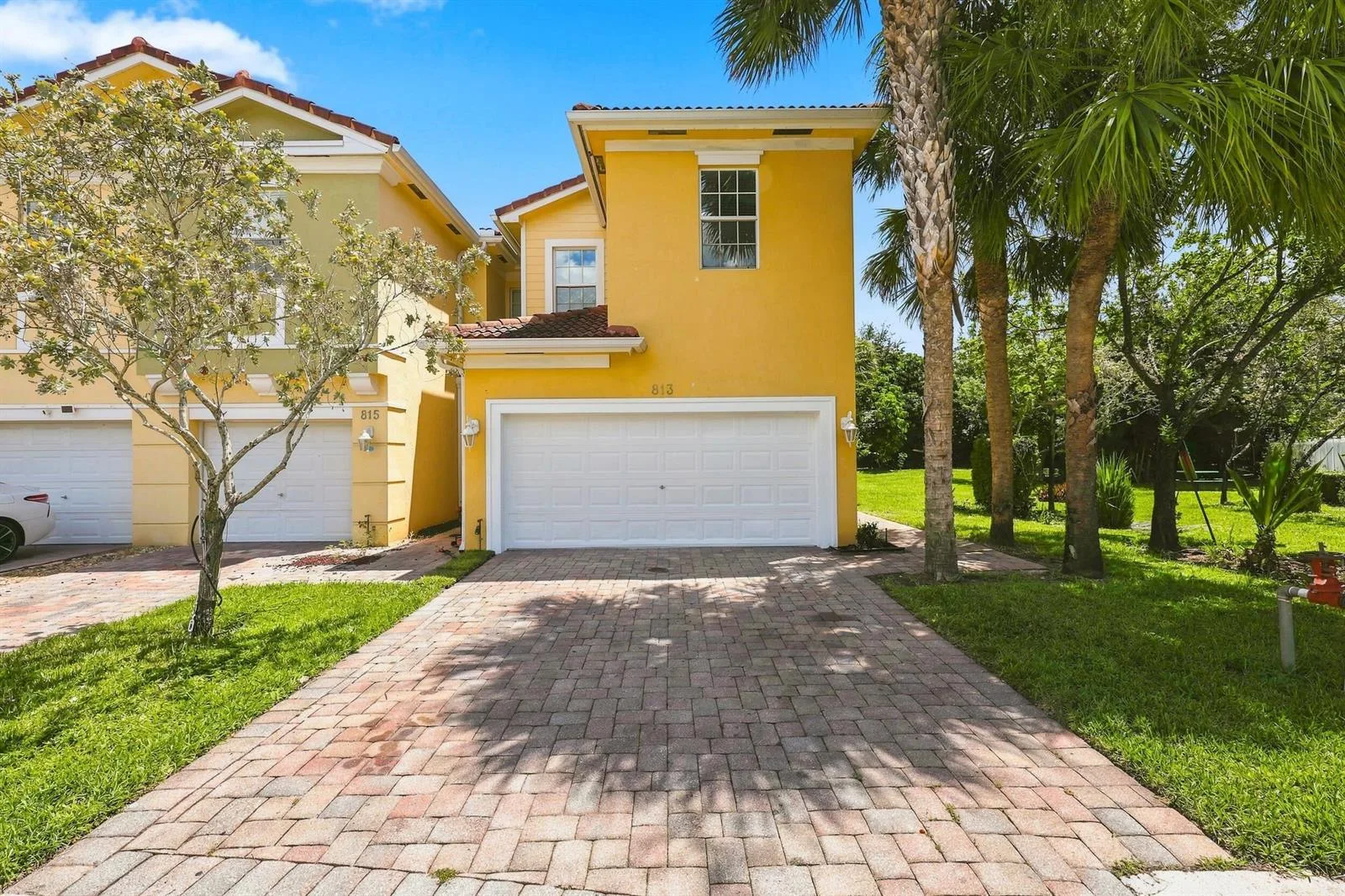813 Pipers Cay Drive, West Palm Beach, FL 33415