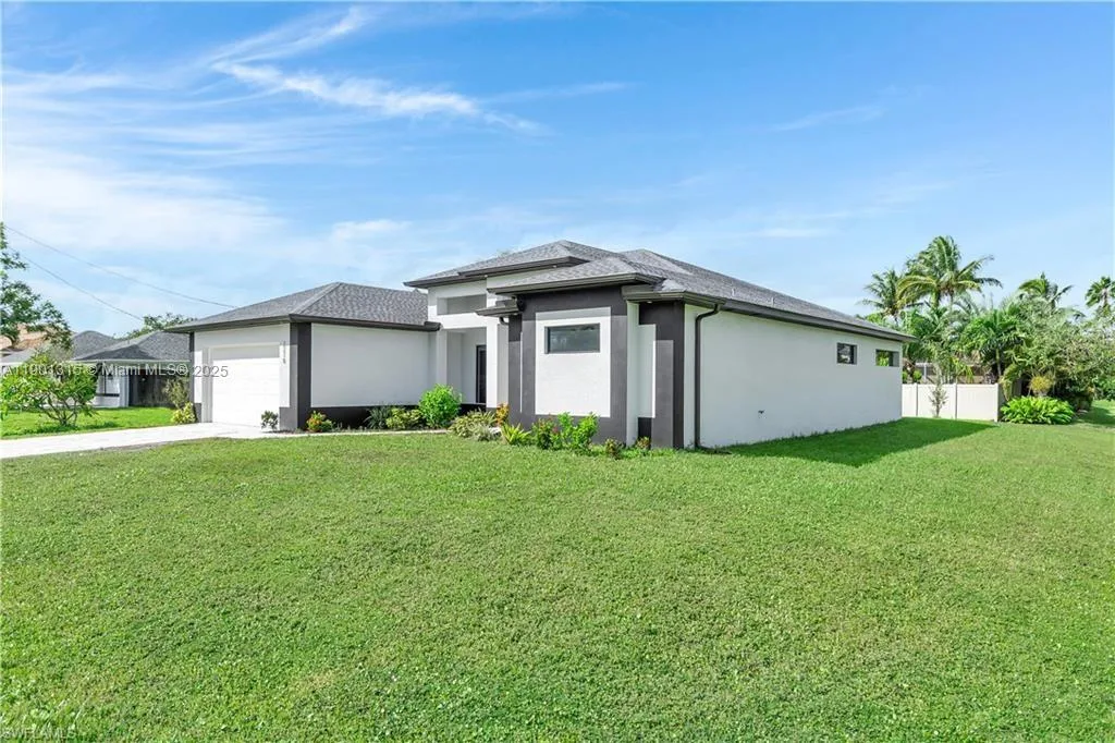 2218 SW 25th st, Cape Coral, FL 33914 photo 3