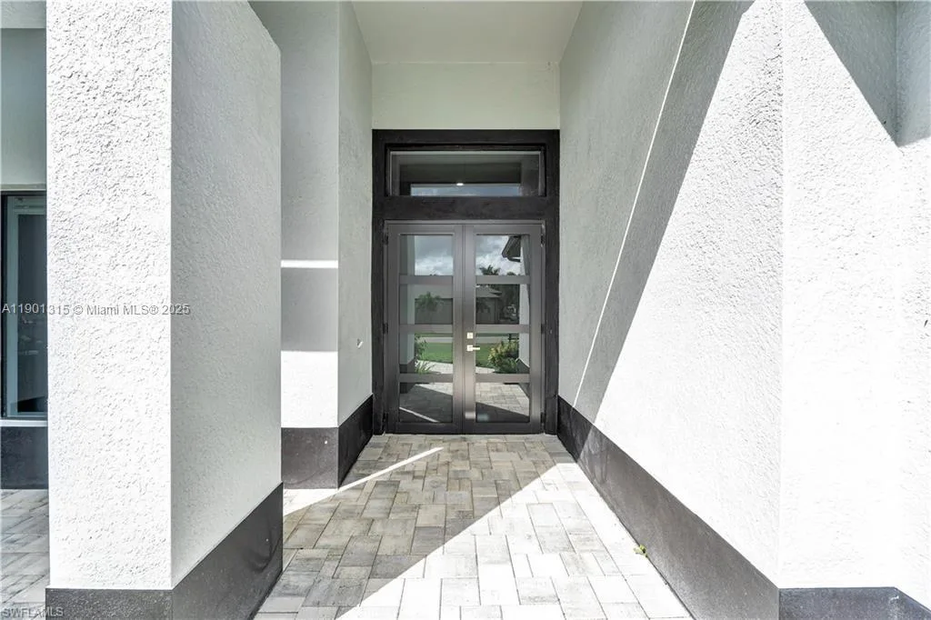 2218 SW 25th st, Cape Coral, FL 33914 photo 6