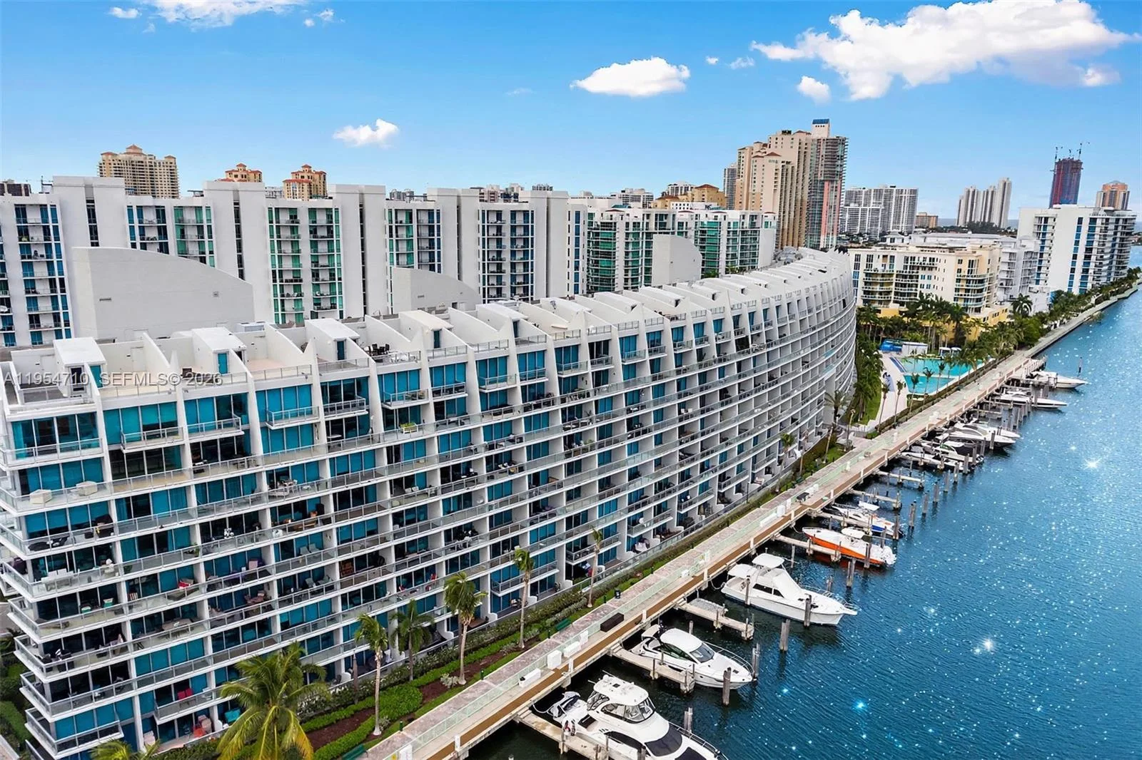 2950 NE 188th St # 302, Aventura, FL 33180 photo 8