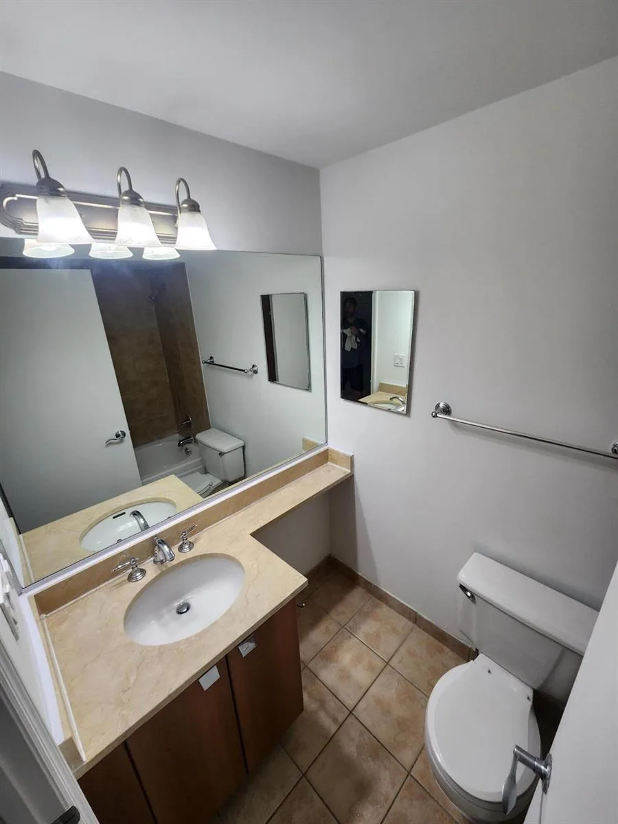 1020 Crystal Way # F, Delray Beach, FL 33444 photo 5