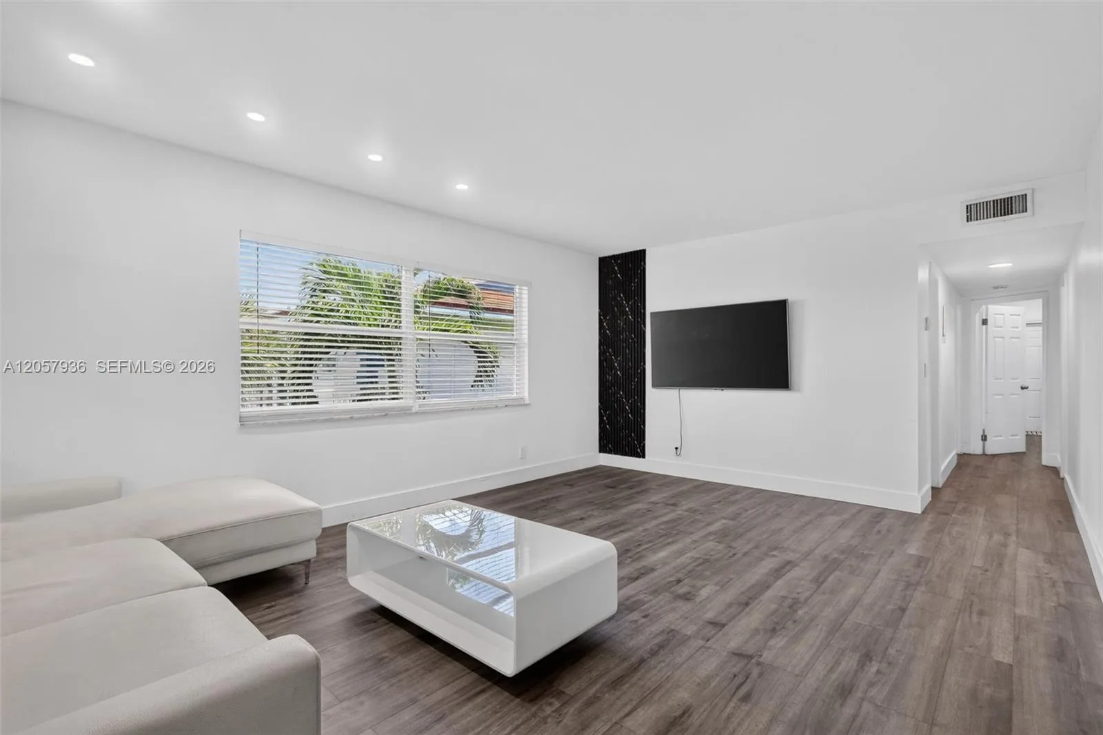 2100 Diana Dr # 310, Hallandale Beach, FL 33009 photo 2
