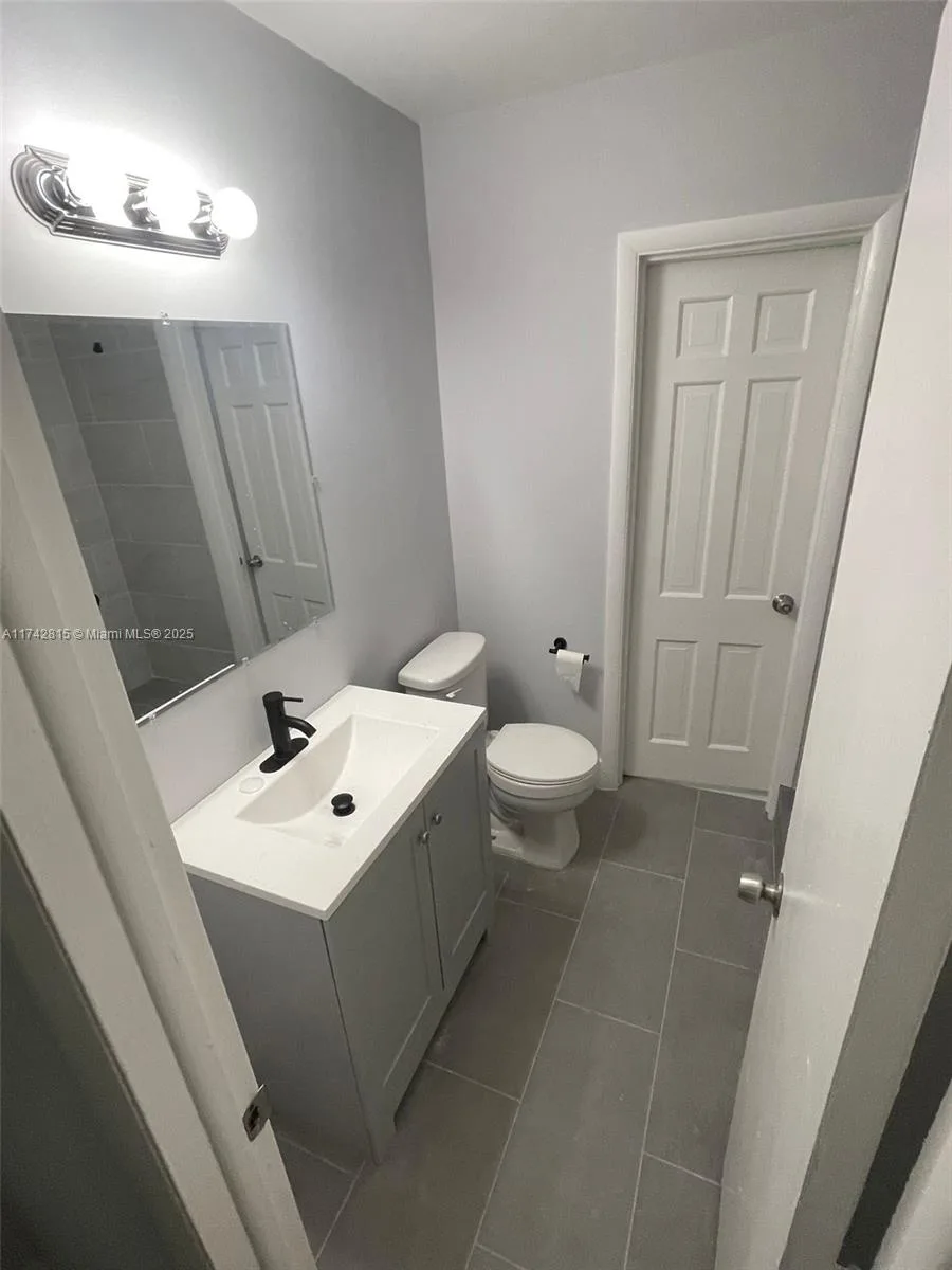 4421 NW 12th Ct, Lauderhill, FL 33313 photo 11