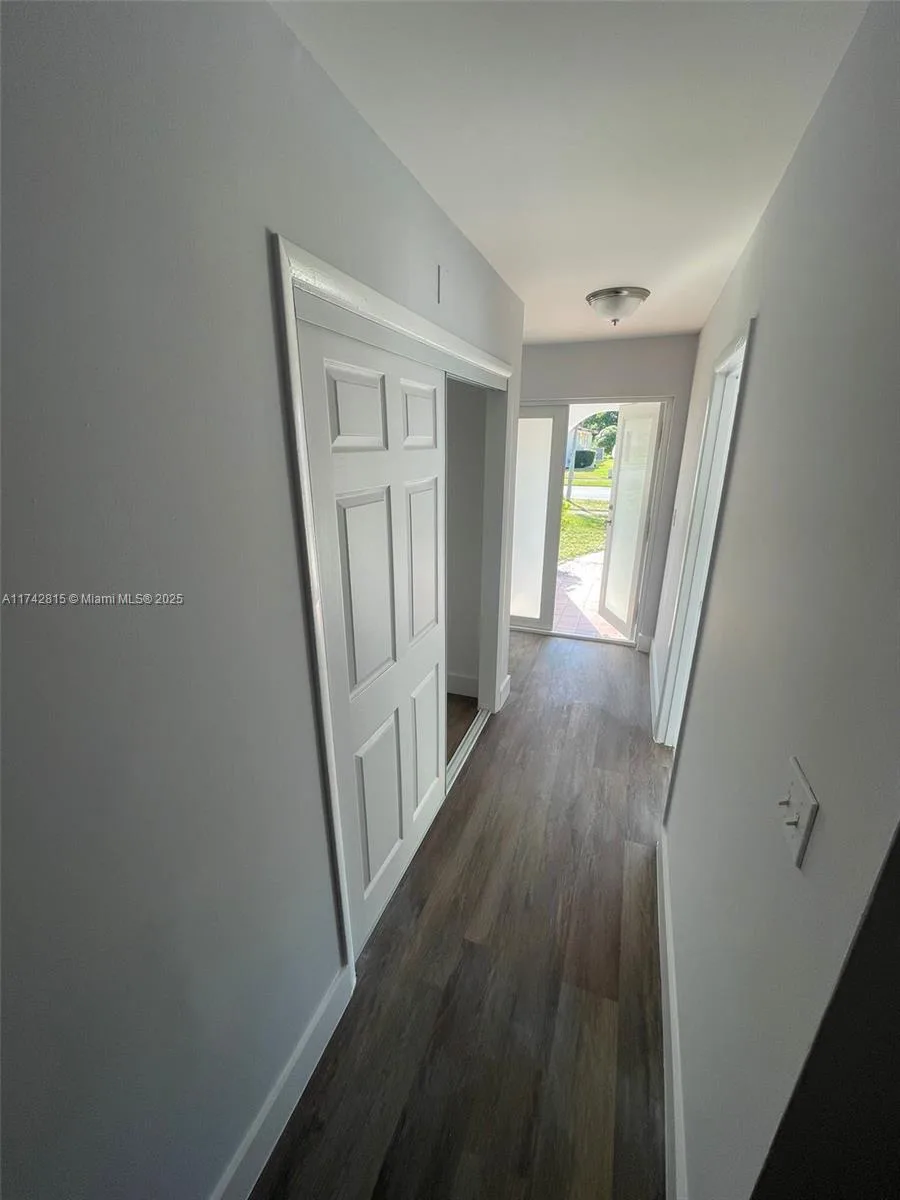 4421 NW 12th Ct, Lauderhill, FL 33313 photo 8