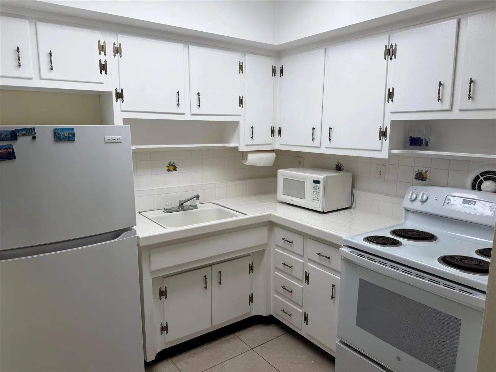 2841 NE 32nd Street # 2, Fort Lauderdale, FL 33306 photo 5