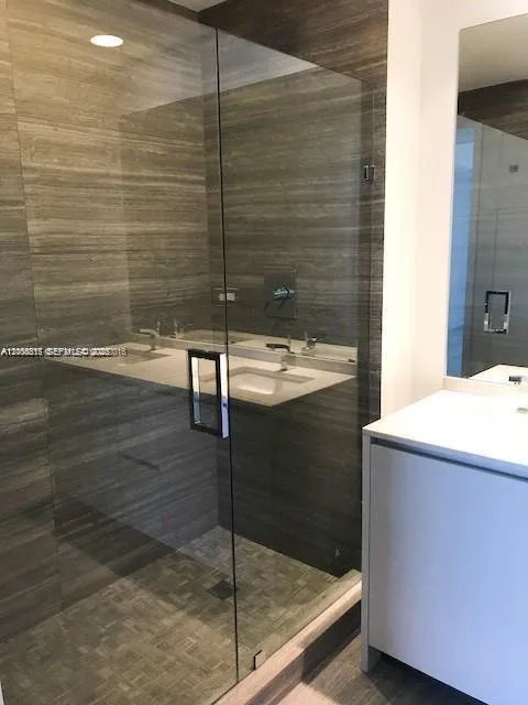 1010 Brickell Ave # 4609, Miami, FL 33131 photo 11