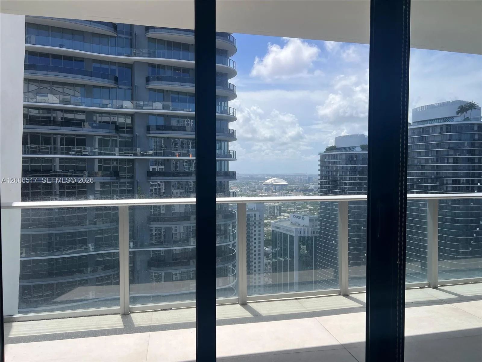 1010 Brickell Ave # 4609, Miami, FL 33131 photo 4