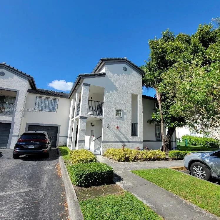 4370 NW 107th Ave # 107, Doral, FL 33178 photo 3