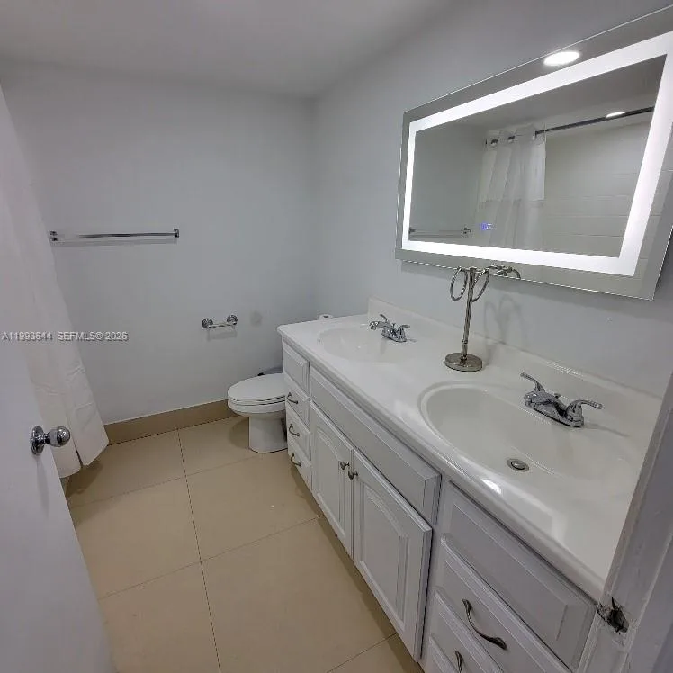 4370 NW 107th Ave # 107, Doral, FL 33178 photo 9