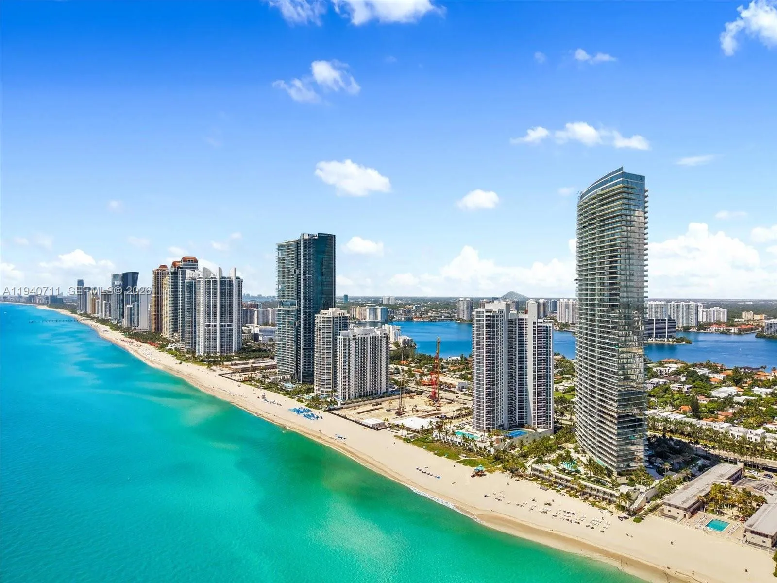 18975 Collins Ave # 302, Sunny Isles Beach, FL 33160