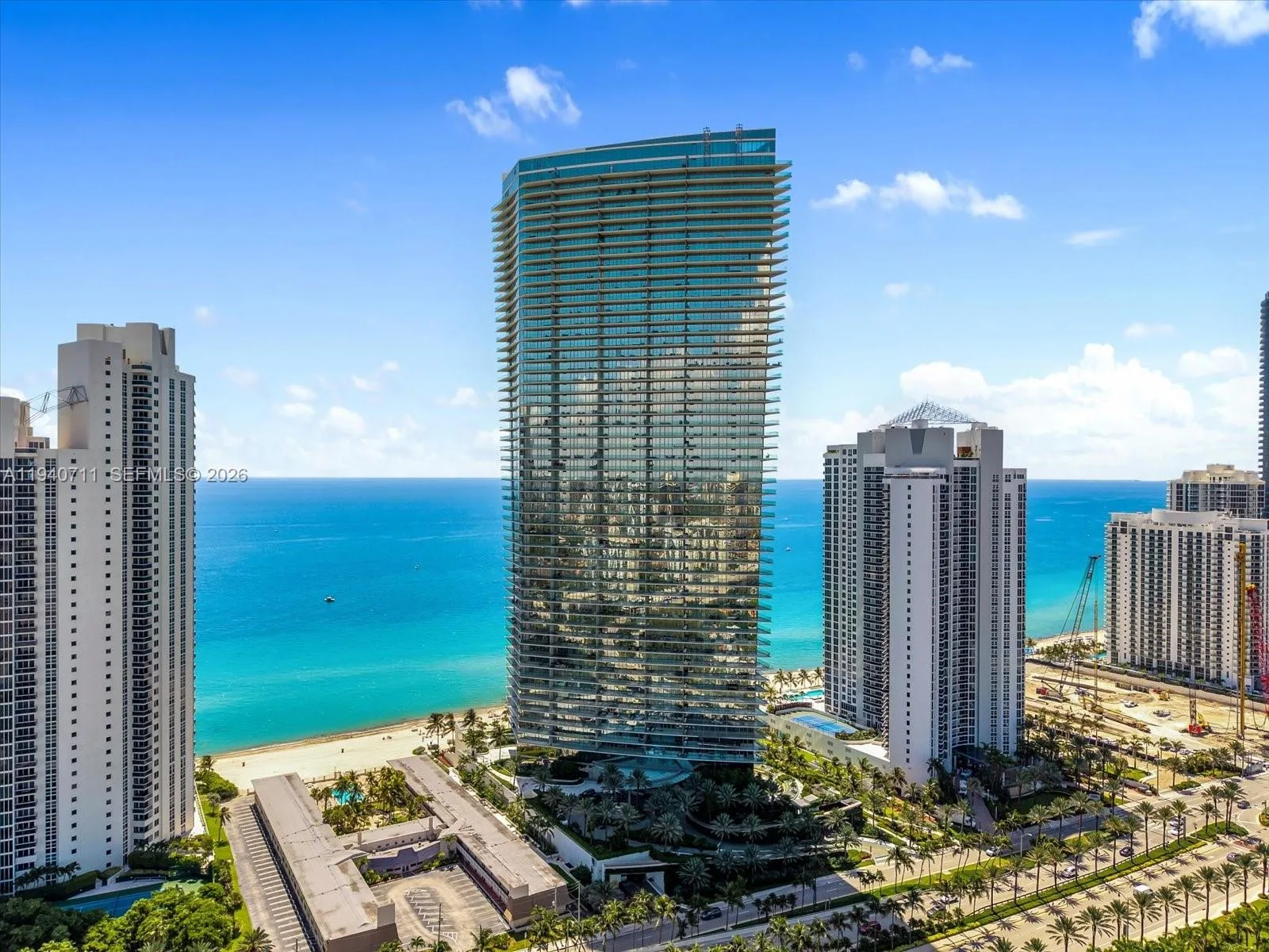 18975 Collins Ave # 302, Sunny Isles Beach, FL 33160 photo 4