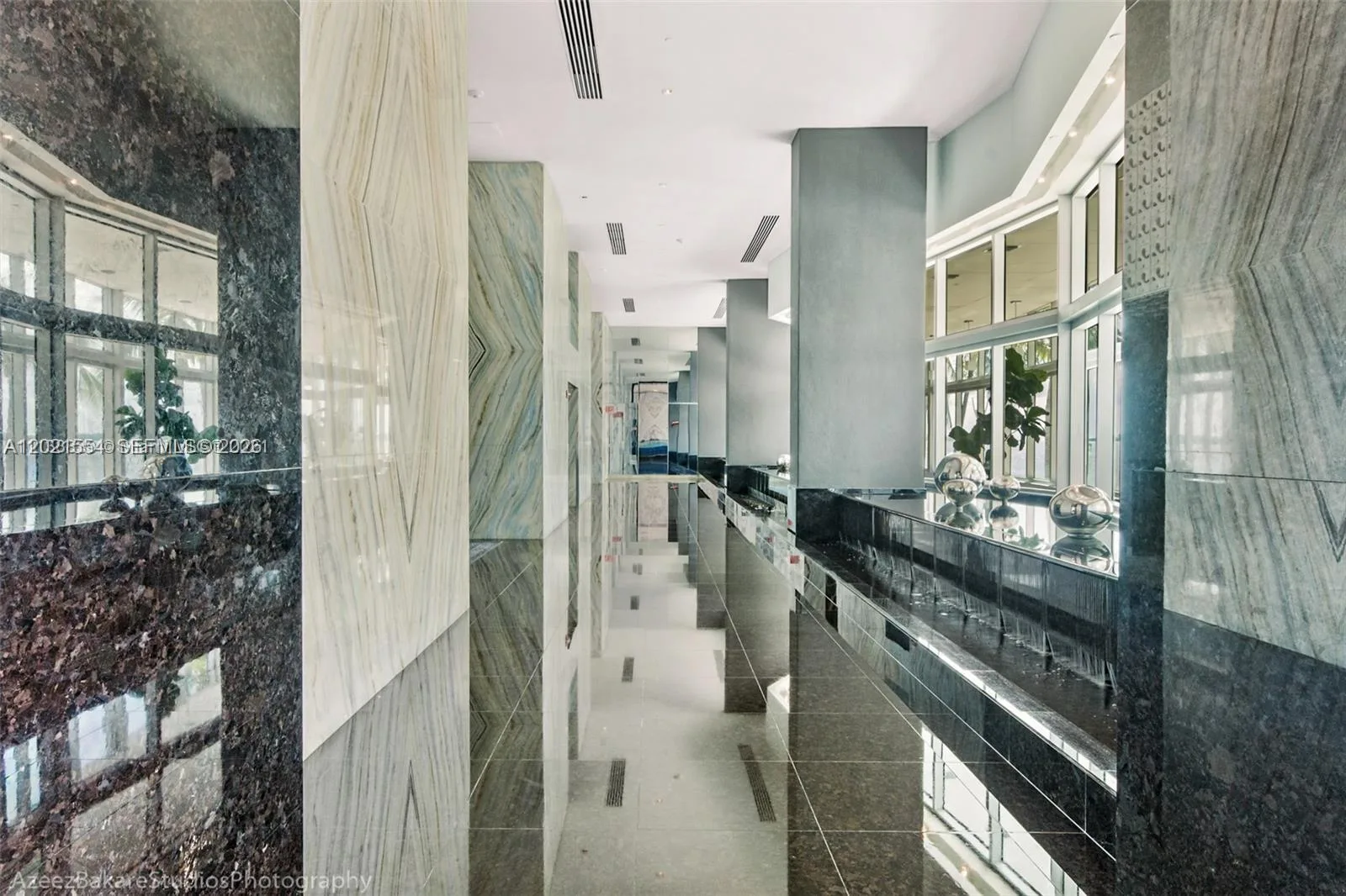 325 S Biscayne Blvd # 2115, Miami, FL 33131 photo 7