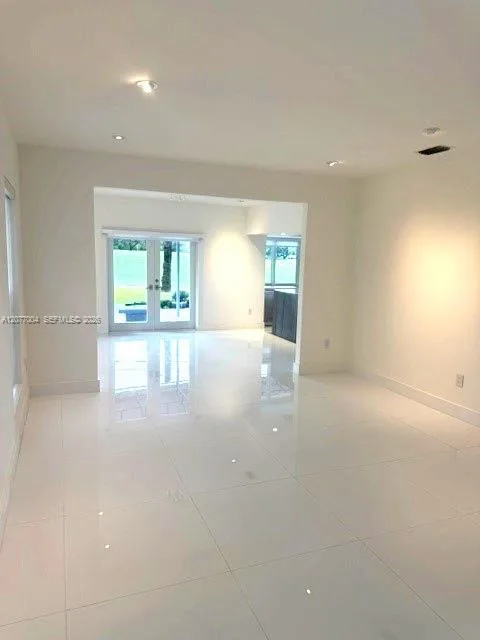 4861 Campo Sano Ct # 0, Coral Gables, FL 33146 photo 6