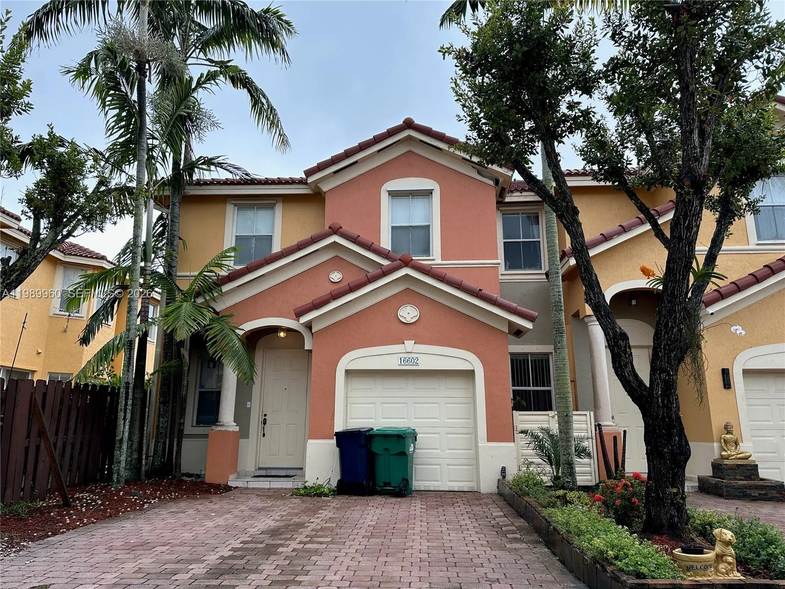 16602 SW 78th Ter, Miami, FL 33193