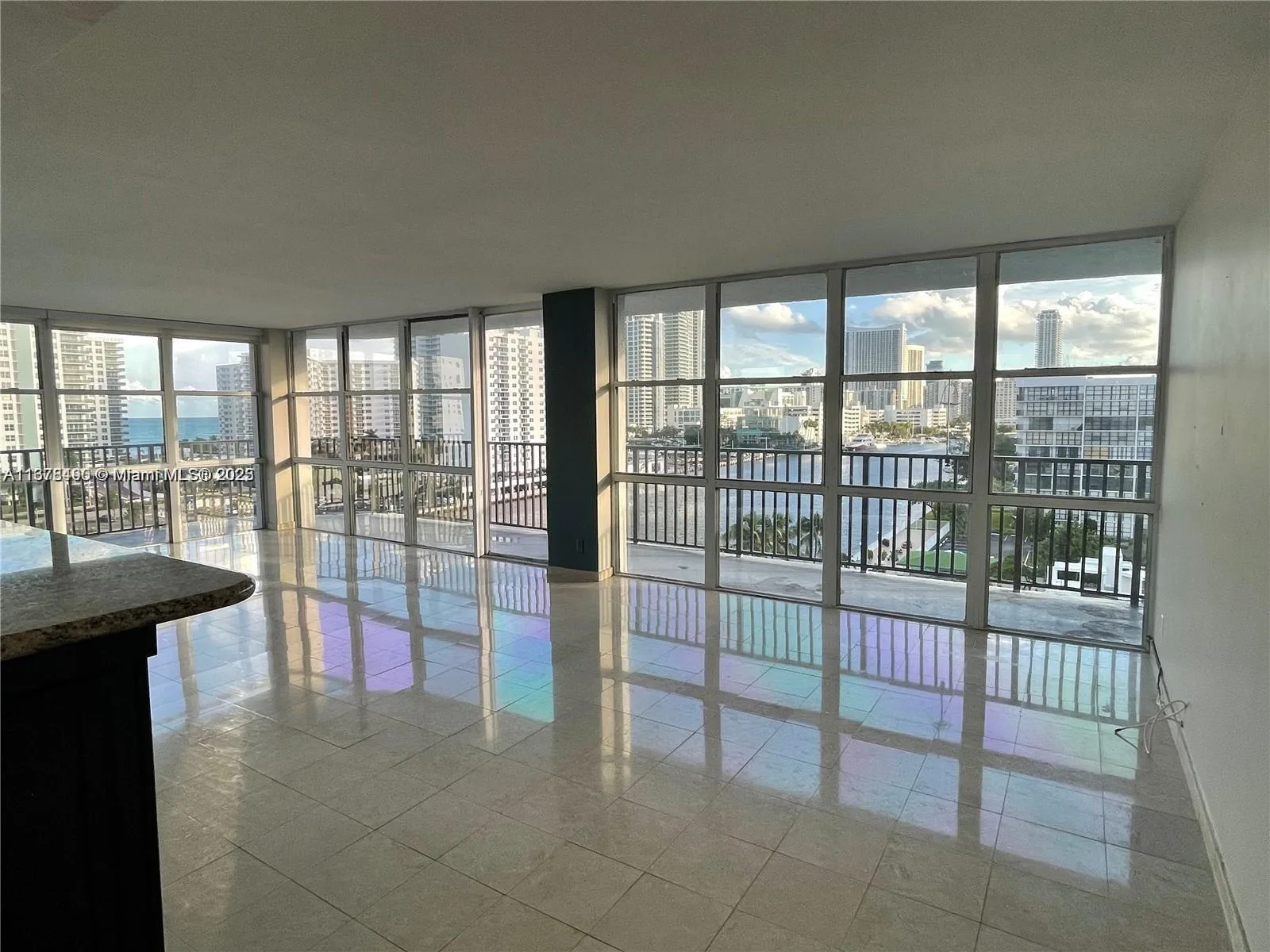 1000 Parkview Dr # 920, Hallandale Beach, FL 33009 photo 4