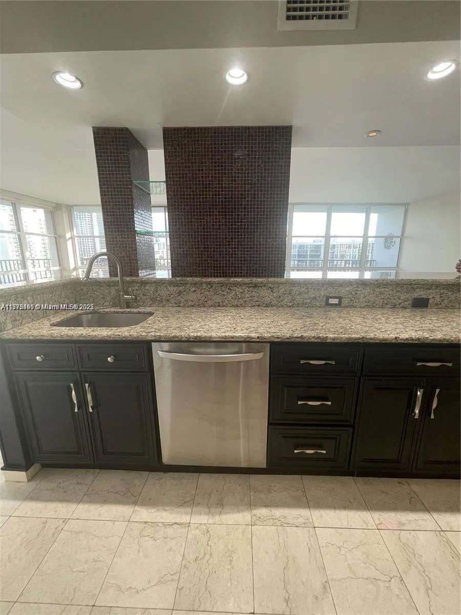 1000 Parkview Dr # 920, Hallandale Beach, FL 33009 photo 6