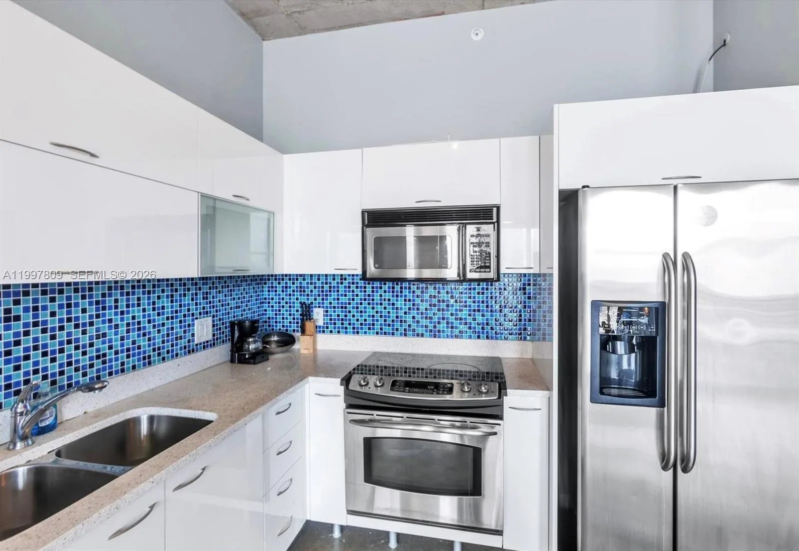 133 NE 2nd Ave # 2015, Miami, FL 33132 photo 4