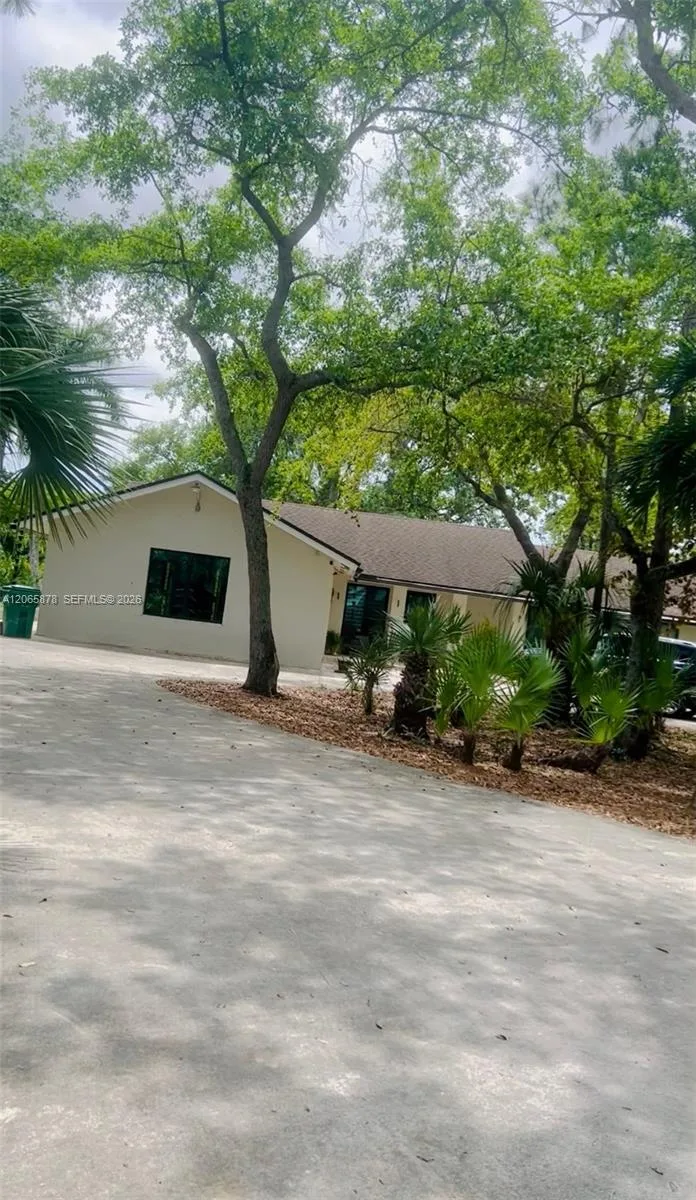 19980 SW 324th St # 19980, Homestead, FL 33030 photo 2