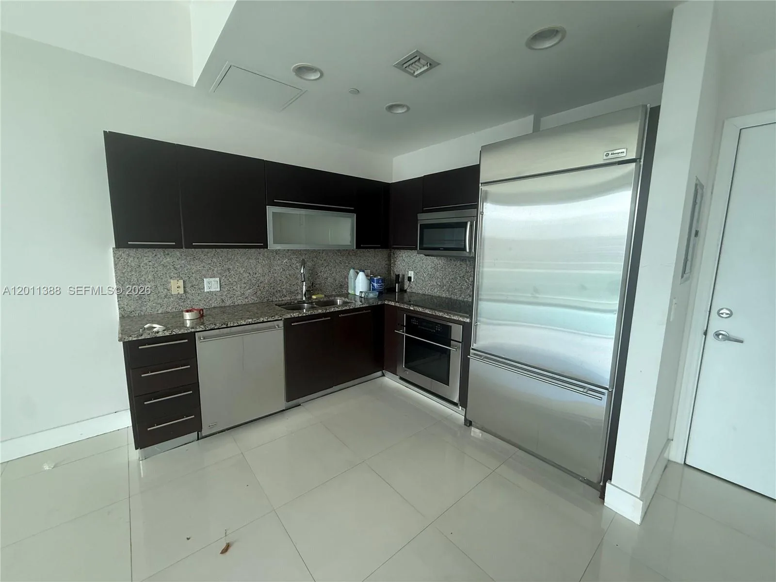 950 Brickell Bay Dr # 4308, Miami, FL 33131