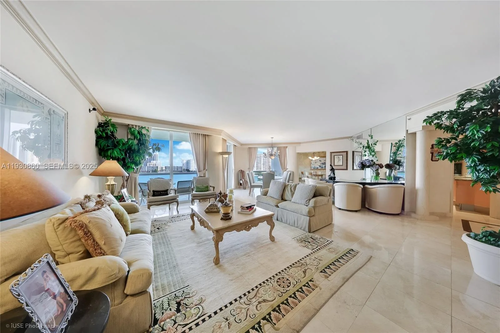 2600 Island Blvd # 703, Aventura, FL 33160 photo 2