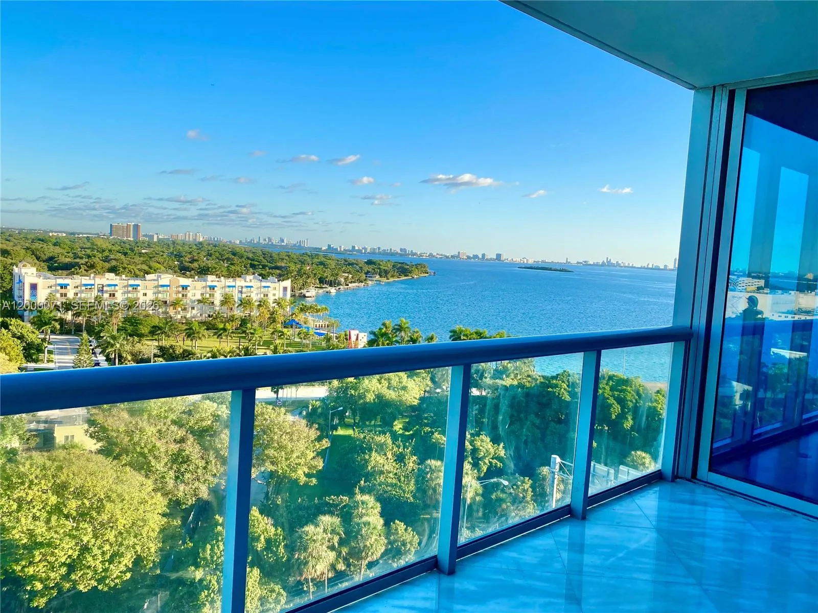 601 NE 36th St # 1103, Miami, FL 33137