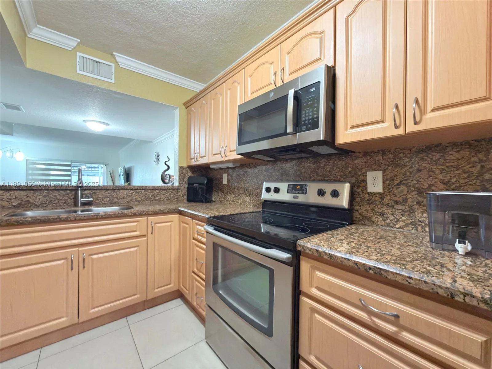 1195 NW 124th Ave # 2202, Miami, FL 33182 photo 6