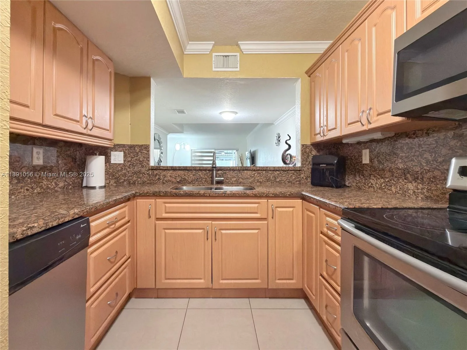 1195 NW 124th Ave # 2202, Miami, FL 33182 photo 7