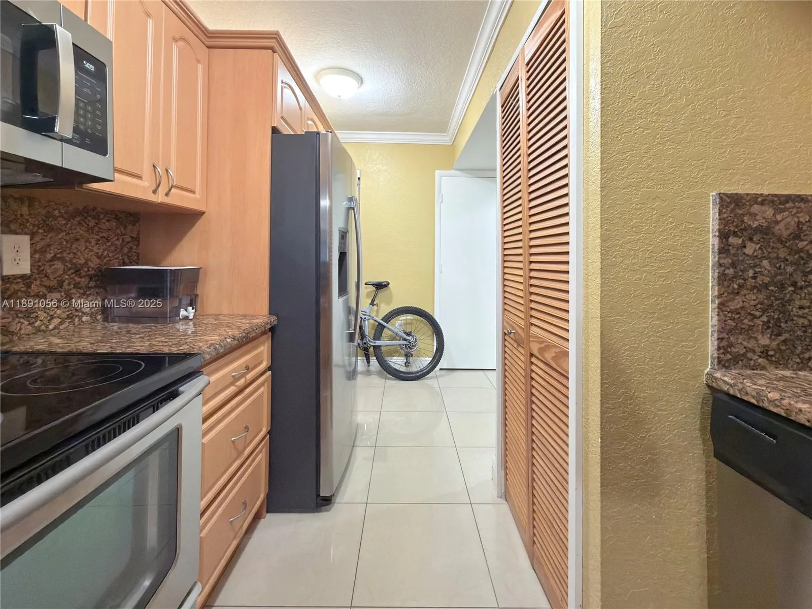1195 NW 124th Ave # 2202, Miami, FL 33182 photo 8