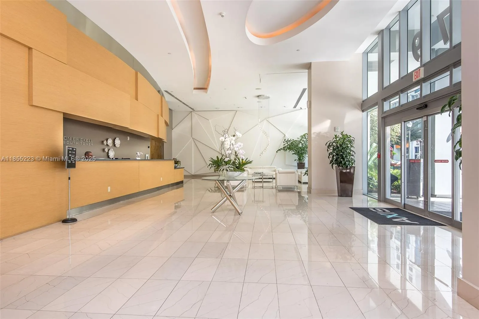 79 SW 12th St # 2404-S, Miami, FL 33130 photo 10