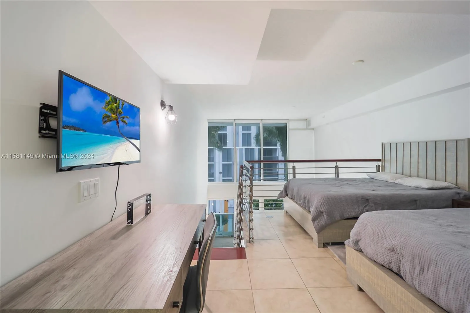 41 SE 5th St # 304, Miami, FL 33131 photo 8