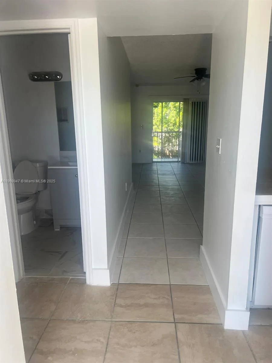 438 NE 210th Cir Ter # 202-4B, Miami, FL 33179 photo 3