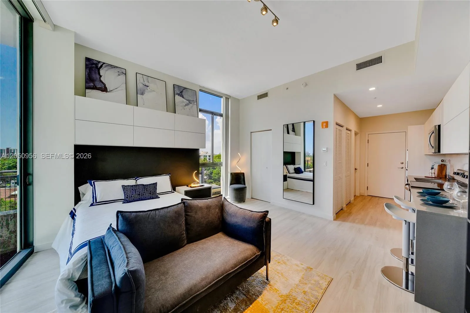 1809 Jackson St # VAR STUDIO, Hollywood, FL 33020
