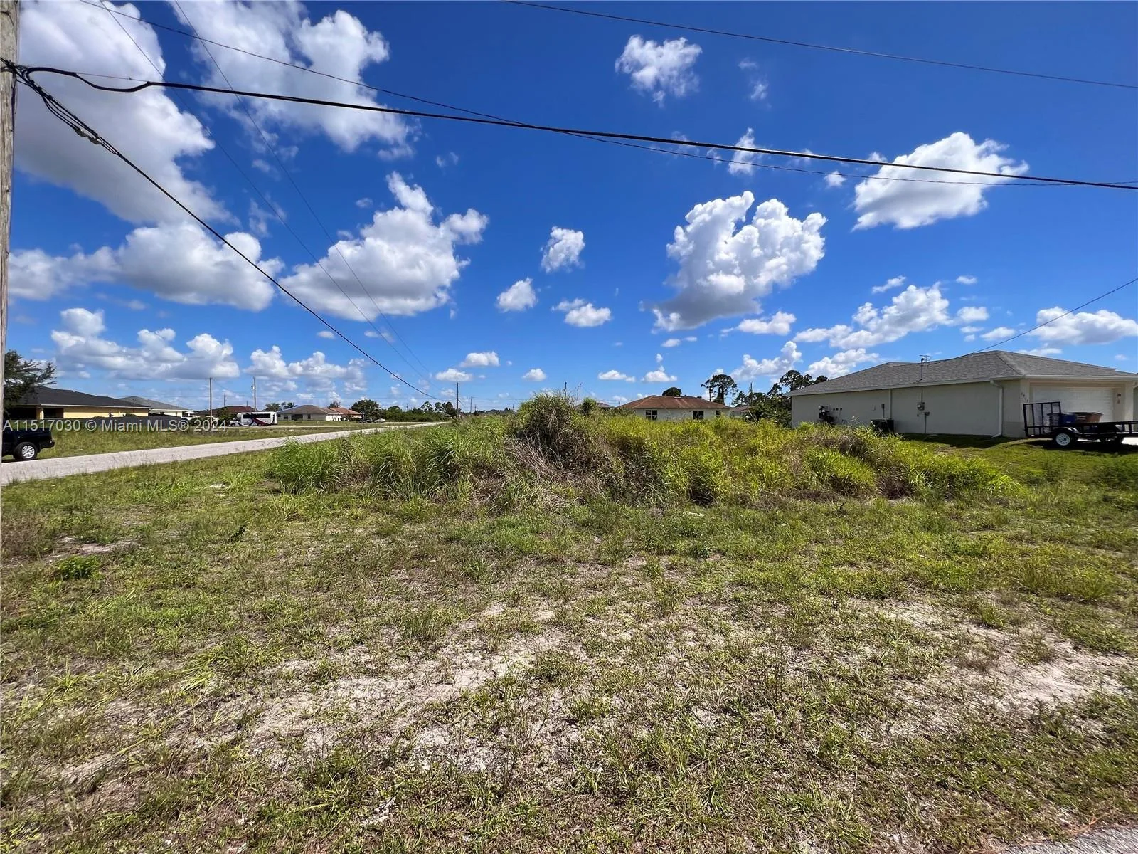 2915 19th St SW, Lehigh Acres, FL 33976 photo 3
