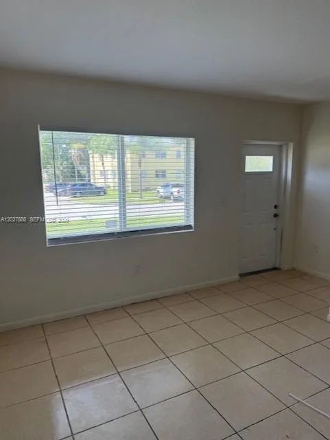215 NW 84th St # 215, Miami, FL 33150