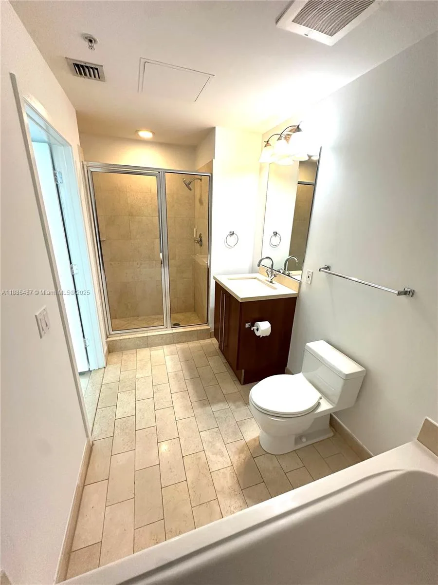 79 SW 12th St # 2102-S, Miami, FL 33130 photo 13