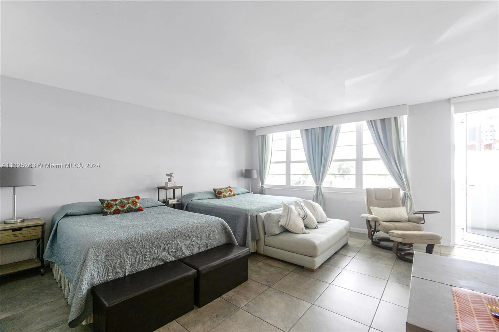 100 Lincoln Rd # 320, Miami Beach, FL 33139