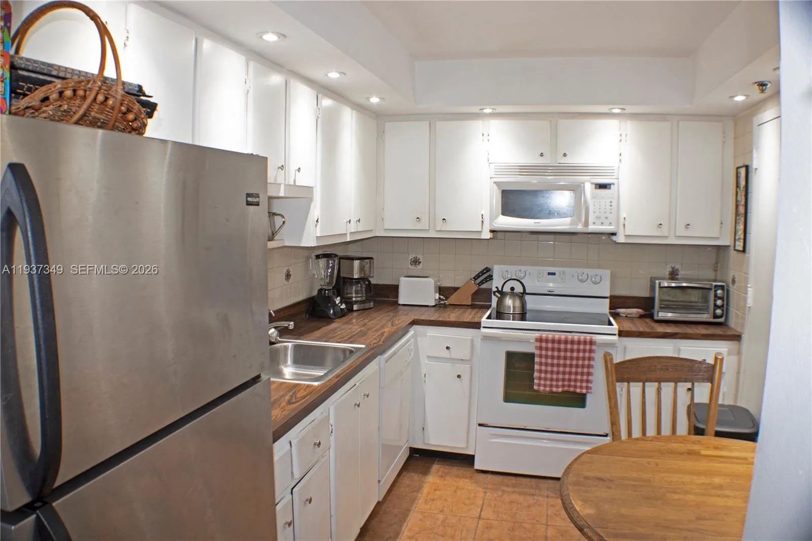 9511 Collins Ave # 1108, Surfside, FL 33154 photo 4
