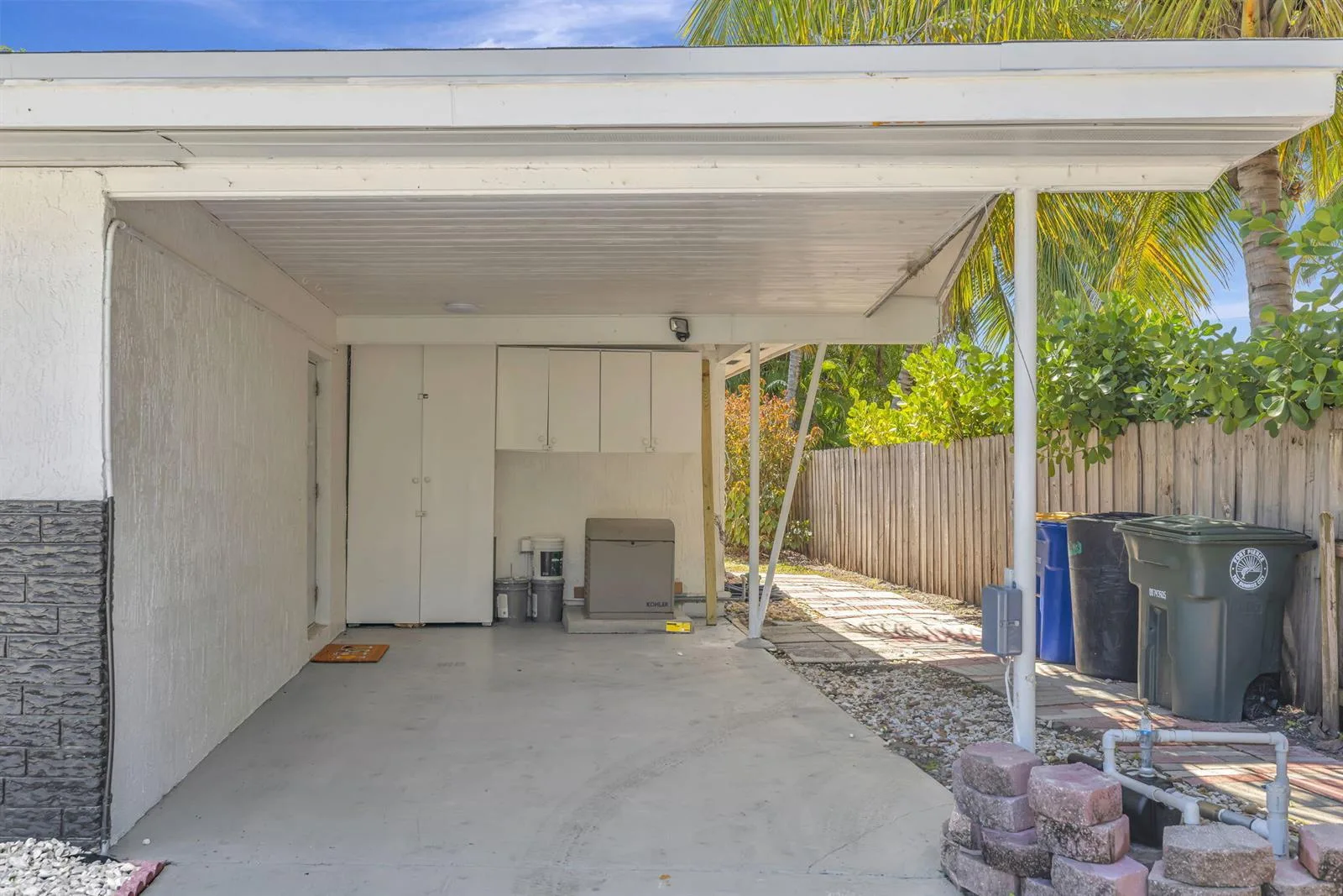 1911 Cypress Avenue, Fort Pierce, FL 34949 photo 3