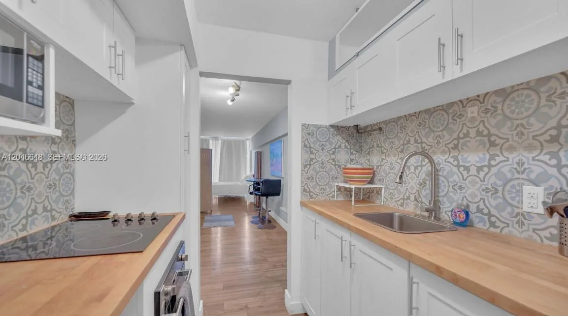 1400 Pennsylvania Ave # 15, Miami Beach, FL 33139 photo 3